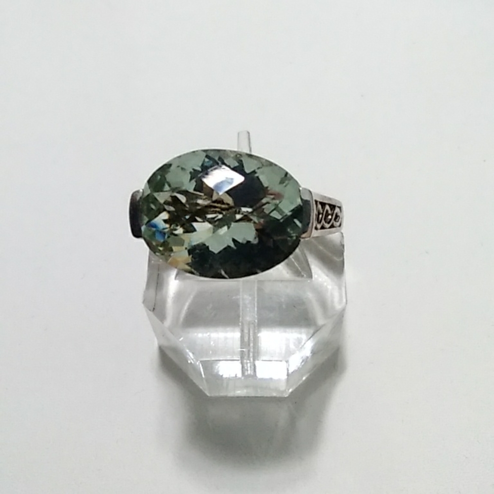 Prasiolite and Diamond Ring - Picture 6 of 8